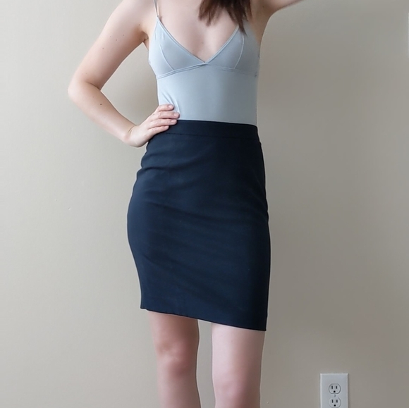 Club Monaco Wool Skirt - Picture 2 of 5
